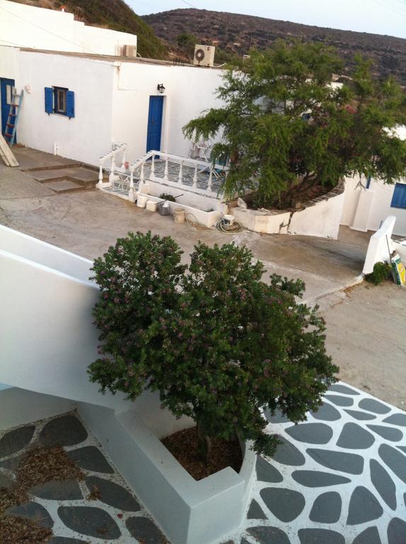 Agkira Studios Milos Provatas Exterior photo