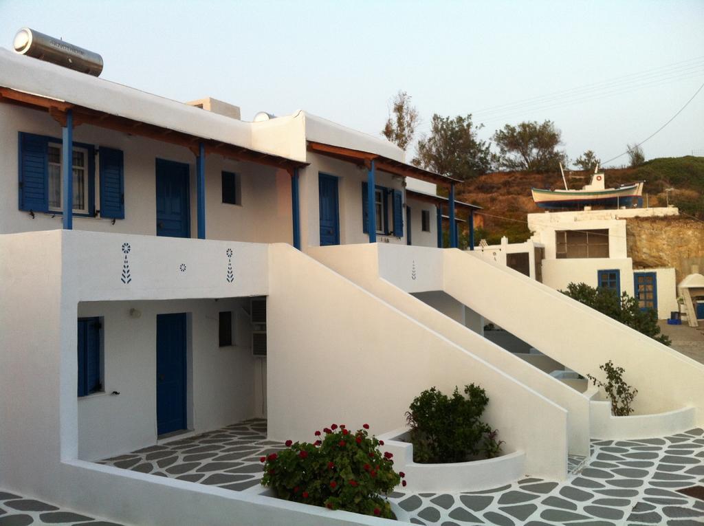 Agkira Studios Milos Provatas Exterior photo